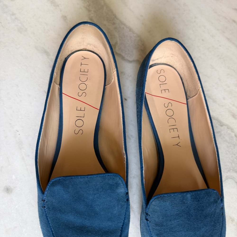 Gorgeous Sole Society Blue Suede Flats - Picture 8 of 8